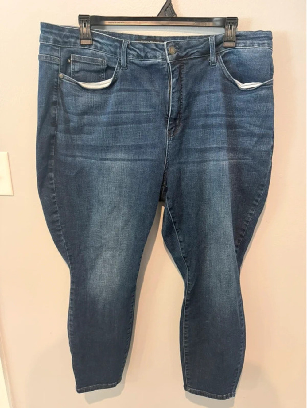 Judy Blue 22W Plus Size Skinny Jeans Medium Wash Stretch Denim